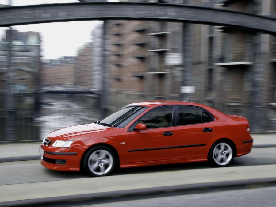  Saab 9-3 1.9TiD Sport Sedan 2004 года  (фото 11 из 13)